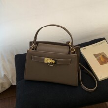 �������б������Ůʽ2026�¿��С�������K����ٴ�μ�б���