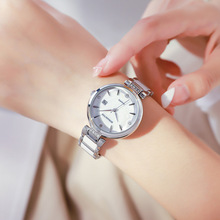 մ䓎¿Ůʿֱ荕rؐĸˮe՚vʯӢ