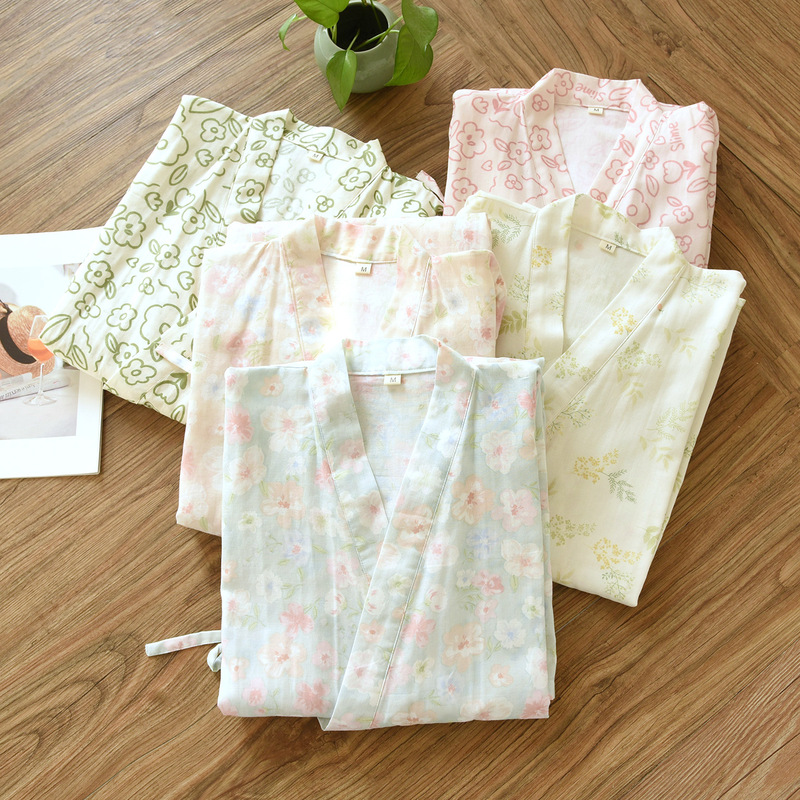 Spring and Summer Women's Nightgown Pure Cotton Double-Layer Gauze Three-Quarter Sleeve Thin Bathrobe Japanese Style Kimono Pajamas Spring and Summer Women's Nightgown Pure Cotton Double-Layer Gauze Three-Quarter Sleeve Thin Bathrobe Japanese Style Kimono Pajamas