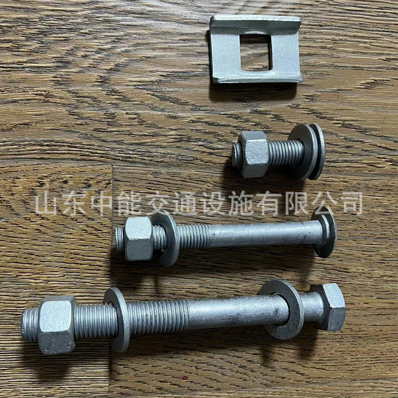 厂家销售镀锌双波梁钢护栏螺丝配件 喷塑高速公路安全防护隔离栏