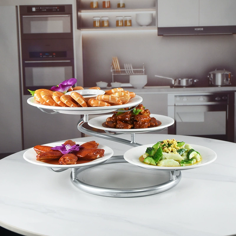 Полка для еды в гостиничном магазине