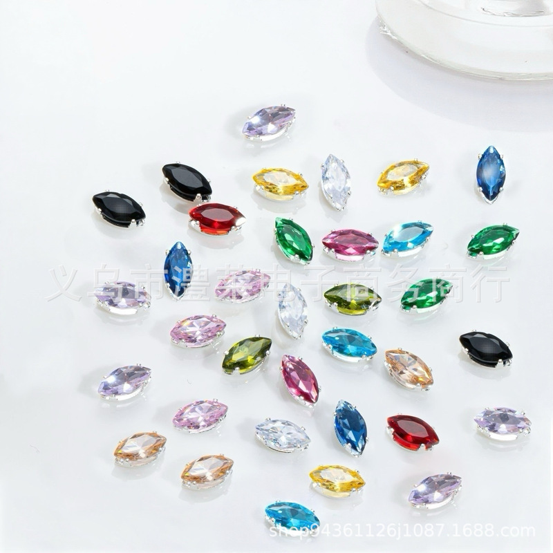 Super shiny colorful new four-prong marquise-shaped color-preserving claw rhinestones for DIY bracelets, necklaces, and hand-sewn jewelry accessories Super shiny colorful new four-prong marquise-shaped color-preserving claw rhinestones for DIY bracelets, necklaces, and hand-sewn jewelry accessories