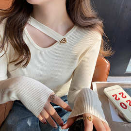 打底衫设计感女小众秋冬高级感内搭v领针织衫2023年新款羊绒毛衣