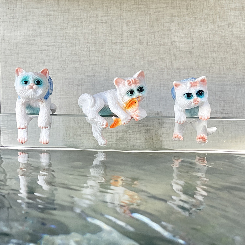 Набор из 3 новых белых котят