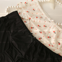 A105牛奶丝女士内裤少女学生三角裤低腰冰丝内裤印花草莓透明速干