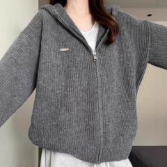 韓国スタイルグレーフード付きニットカーディガン女性の秋と冬の新しい怠惰なスタイルのルーズセータージャケット多用途ジッパートップ