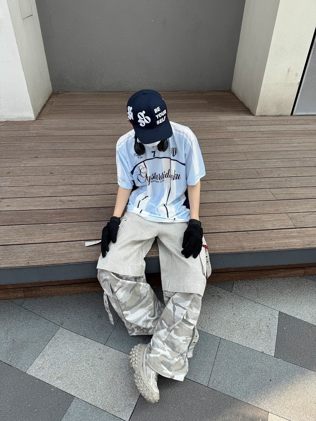 American-style Sports V-neck Jersey Short-sleeve T-shirt, New Loose Hip-hop Style T-shirt For Men And Women, Couple's_viptrois.com