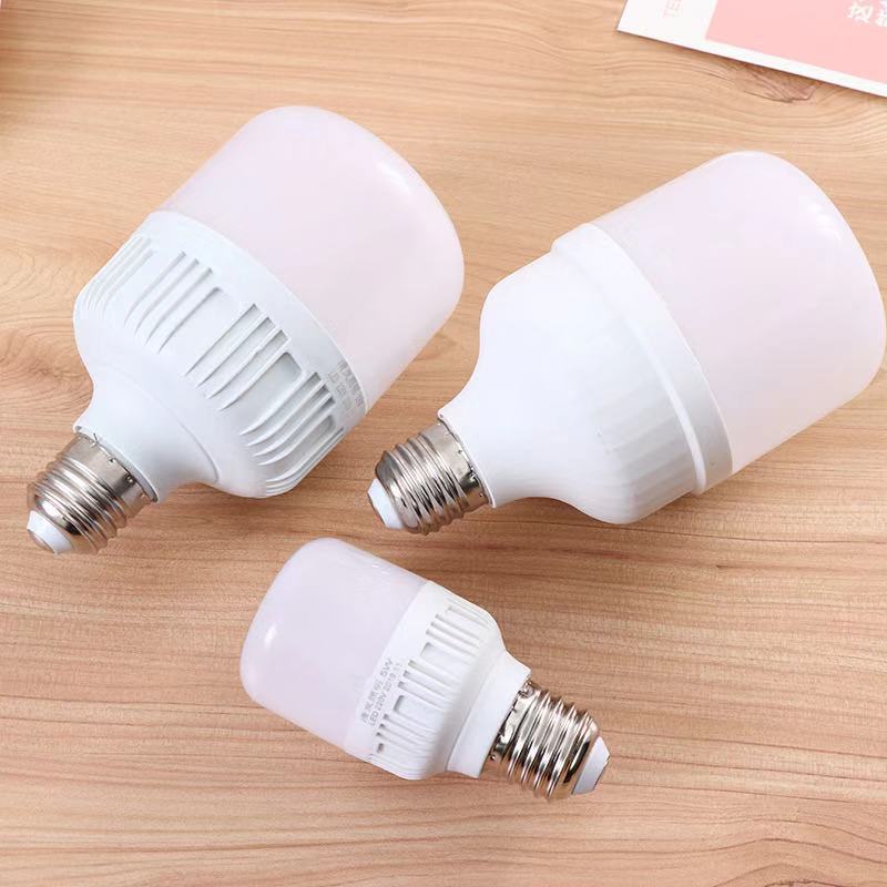 13092941221_1540518467