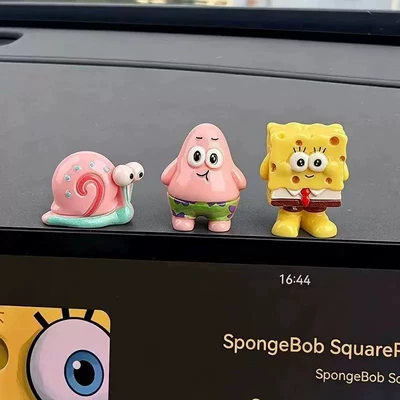 SpongeBob SquarePants figurines, car ornaments, Car ornaments