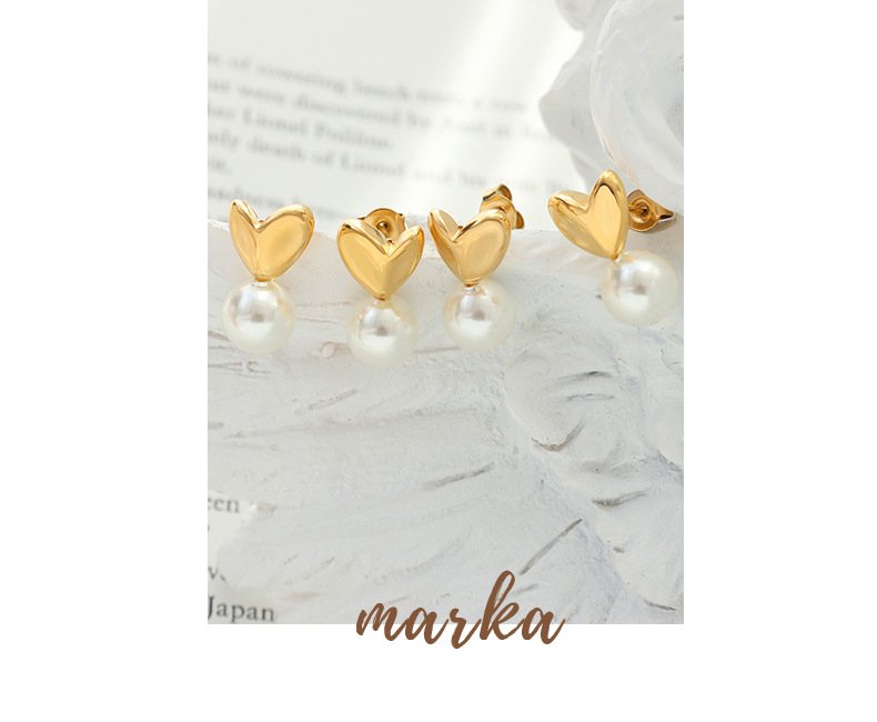 Sweet Heart Shape Imitation Pearl Titanium Steel Ear Studs Stainless Steel Earrings display picture 1