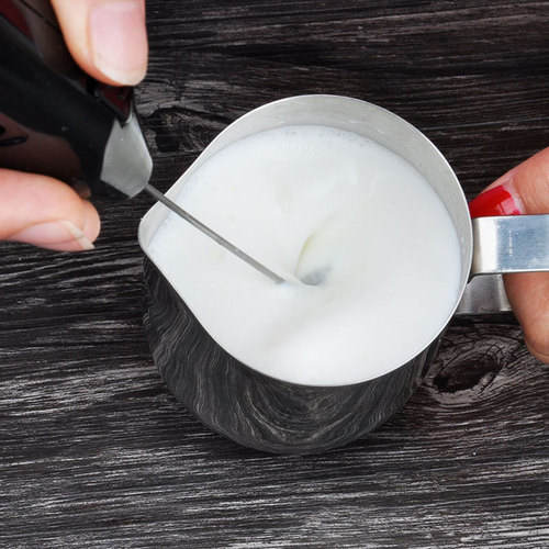 Wholesale household handheld small electric milk frother milk frother blender milk frother egg beater baking