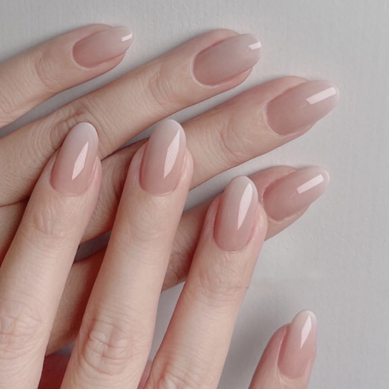 White Gradient French Style Wearable Nails Simple Nude White Manicure Nails Short Round Short Nails Finished Products Wholesale