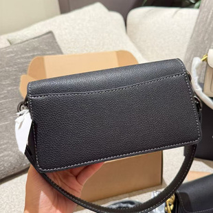 �i���Ӷ�������Ƥ�ս��С�����r�Іμ�б��Ů����������p���¿�