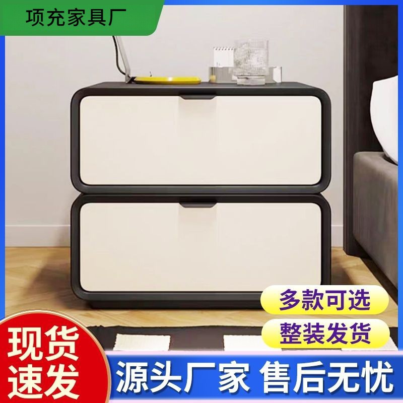 Mesa de cabezal de cama de madera sólida pequeña luz lujosa alta nueva crema de almacenamiento simple y moderno gabinete de cama para el dormitorio