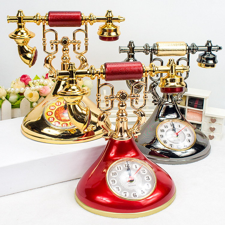 Student dormitory retro alarm clock creative family decoration birthday gift bedside small alarm clock telephone alarm clock