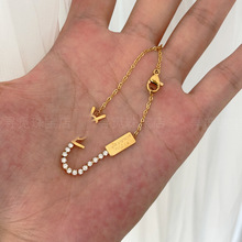 Y字母系列经典款不对称锆石手链镀18K金钛钢不锈钢轻奢百搭饰品