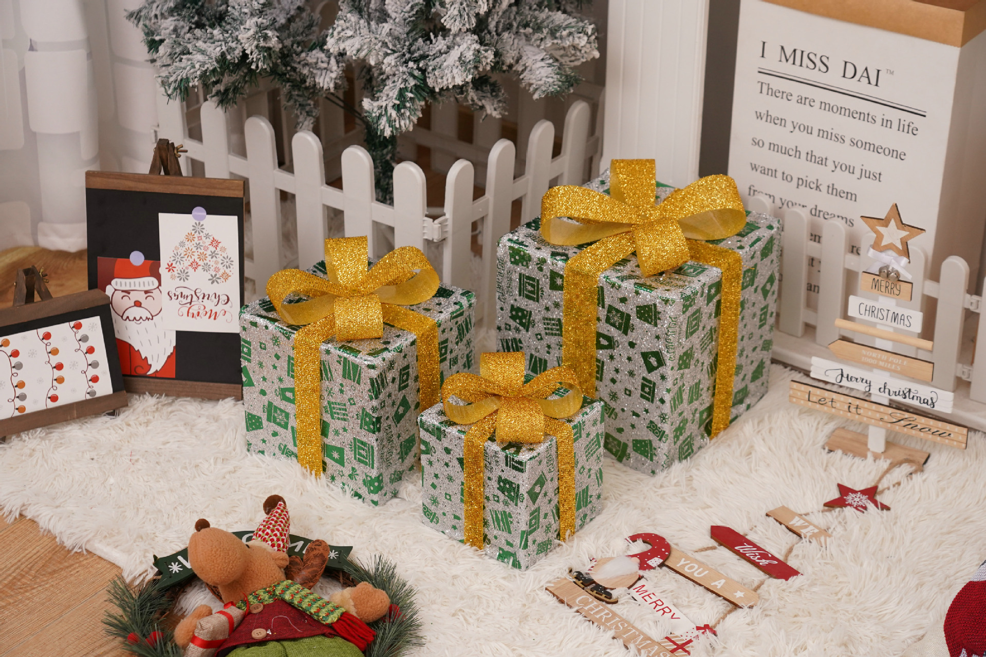 Luces navideñas nuevas de 2025, juego de tres piezas en caja de regalo navideña, productos navideños, accesorios de decoración para fiestas de cumpleaños, adornos.