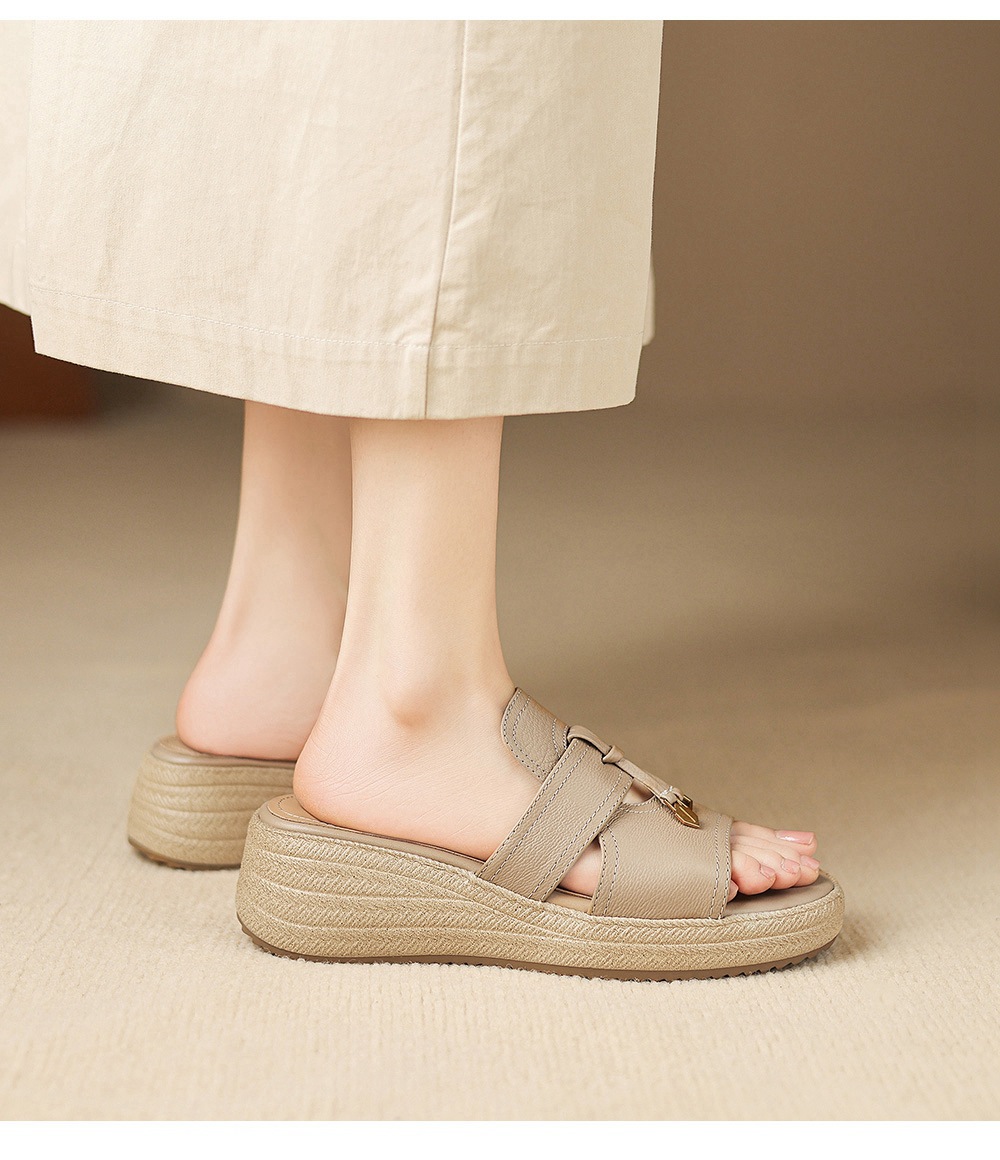 Sandal nữ quai chữ V đế bánh mì da dê hở mũi — màu trắng ngà chi tiết 19