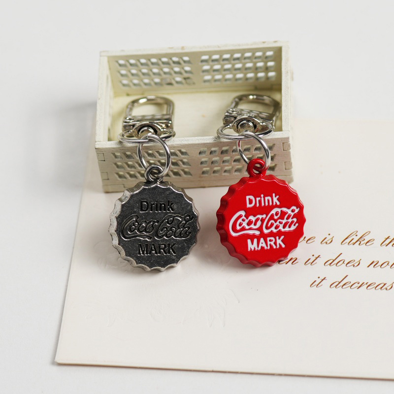 DIY Alloy Jewelry Accessories Beer Cap Cola Drink Soda Logo Bottle Cap Pendant Keychain DIY Alloy Jewelry Accessories Beer Cap Cola Drink Soda Logo Bottle Cap Pendant Keychain