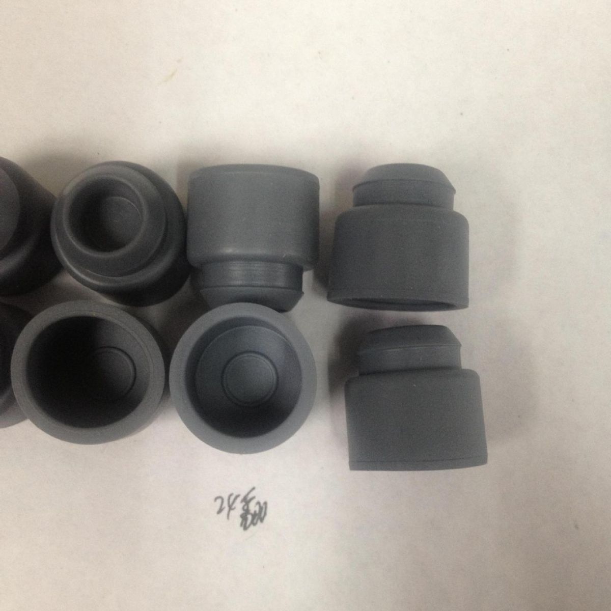 24mm口径丁基胶塞 翻边胶塞 输液瓶盐水瓶配套胶塞 T型胶塞