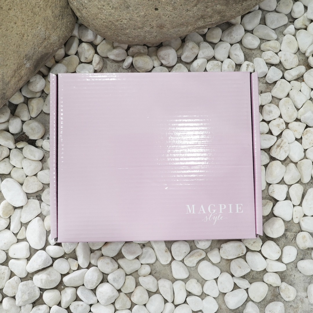 花色双拼飞机盒包装