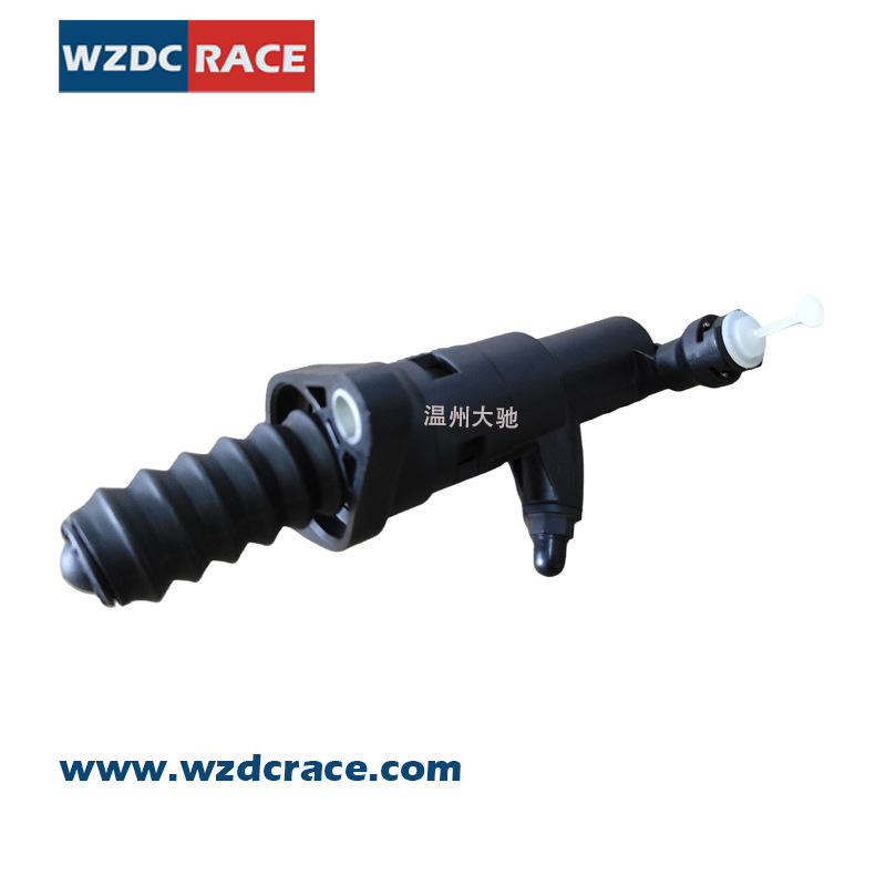 1K0 - 721 - 261 / 1K0721261A bomba de plástico piezas de freno de automóvil embrague bomba subsidiaria VW