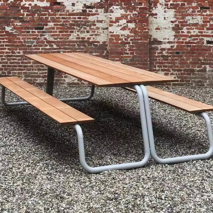 New Outdoor Furniture for Community Gardens, Direct Sales Benches, Courtyard Tables and Chairs, Plastic Wood Park Chairs, Teak Wood Benches