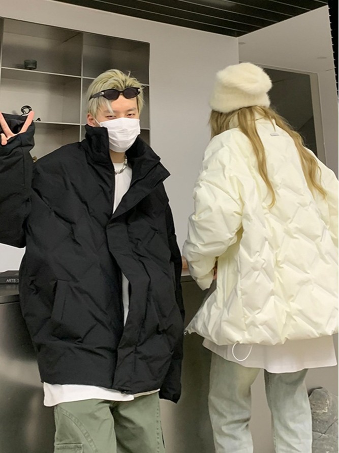 2023 nuevo abrigo de invierno de algodón acolchado para hombres y mujeres retro americano con capucha collar de pie marca de moda pareja negro engrosado abrigo de invierno