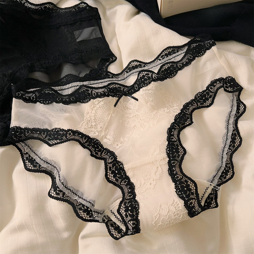 Fashionable little tricks~ Sexy lace underwear with mesh and breathable design for young girls, delicate butterfly ties, skin-friendly low-rise triangle pants