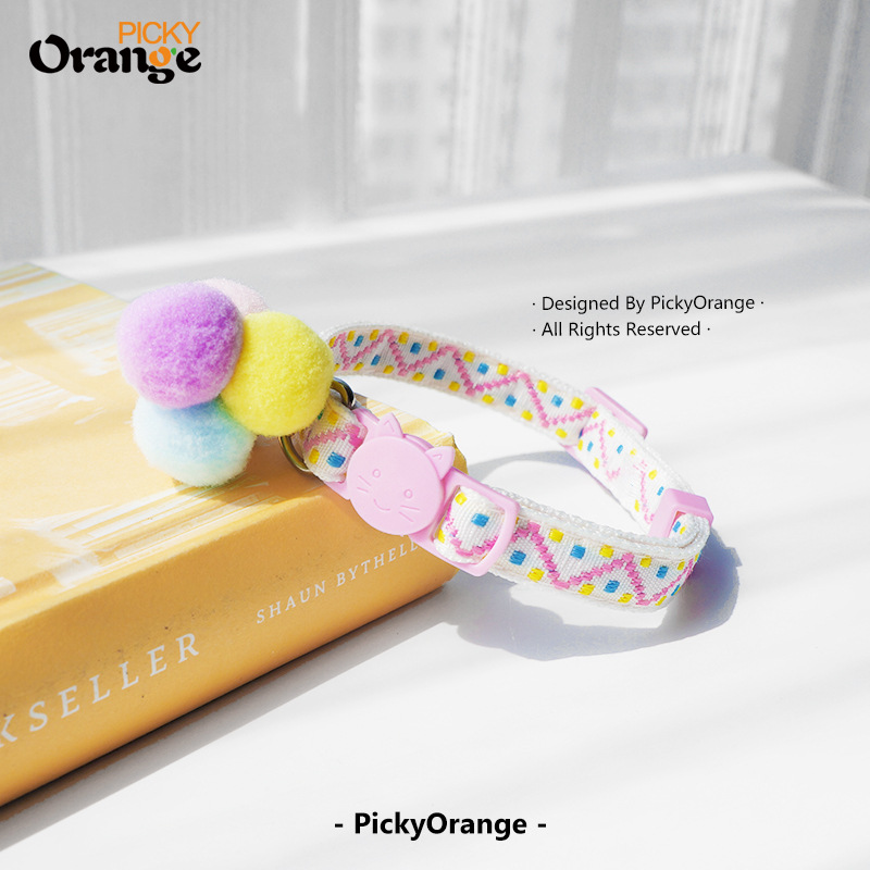 Macaron chấm bi cổ mèo pom pom 10