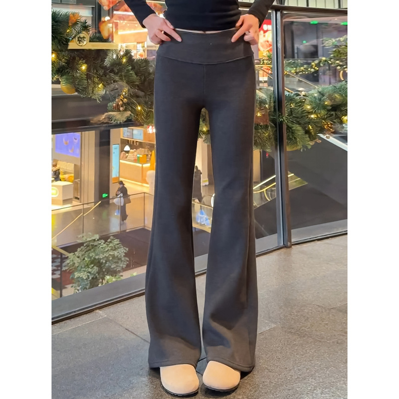 Charcoal Gray Fleece-Lined Thick Warm Flared Pants for Women, New Autumn and Winter High-Waisted Slim-Fit Bootcut Yoga Sweatpants Charcoal Gray Fleece-Lined Thick Warm Flared Pants for Women, New Autumn and Winter High-Waisted Slim-Fit Bootcut Yoga Sweatpants