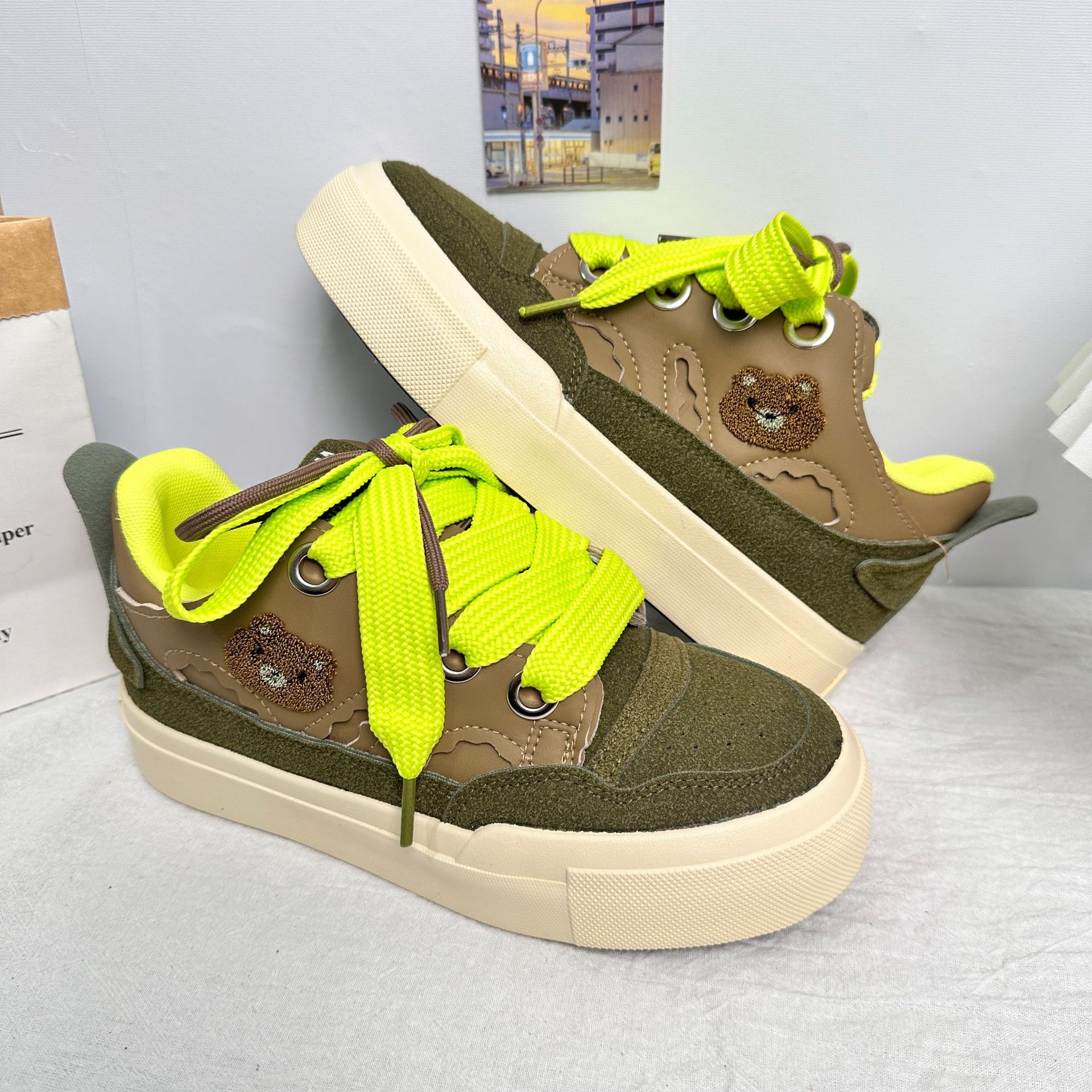 Yuanbo lindas zapatillas de deporte de niña suave primavera de 2025 nuevo estilo femenino zapatos de mujer casuales de suela gruesa zapatos de pan para estudiantes image 11