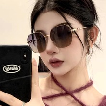 �¿����ƫ���RŮī�R��������⾀������@ĘС̫��R�߼������R