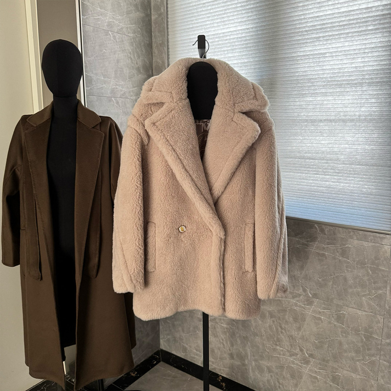 M's Teddy Bear Coat Mid-Length Fur Jacket Teddy Autumn and Winter New Alpaca Wool Warm Fur Jacket for Women M's Teddy Bear Coat Mid-Length Fur Jacket Teddy Autumn and Winter New Alpaca Wool Warm Fur Jacket for Women