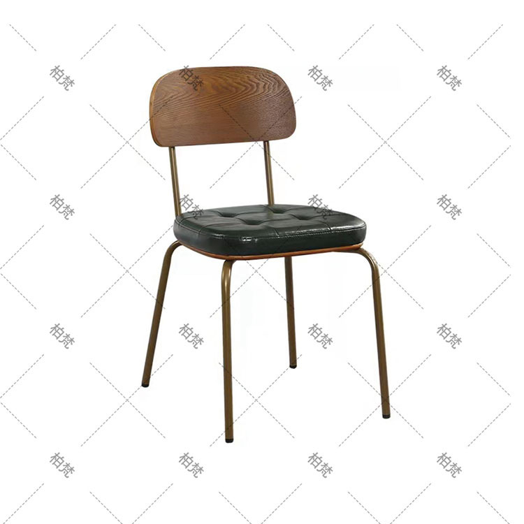 Mesa y silla de mesa