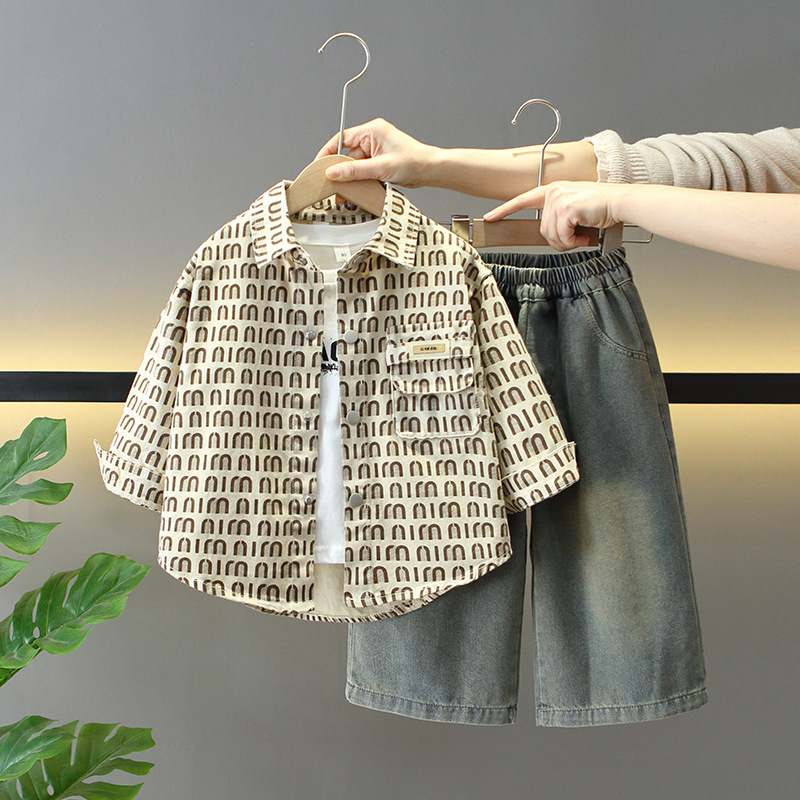 7679 traje de primavera para niños 2025 nuevo estilo estilo occidental moda primavera y otoño ropa camisa coreana de tres piezas