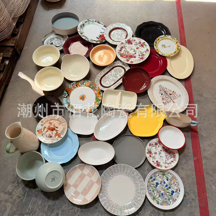 Ins-style sample room high-temperature bowls, plates, and miscellaneous items, hot-selling ceramic goods for street stalls, daily-use miscellaneous goods wholesale, mixed assortment
