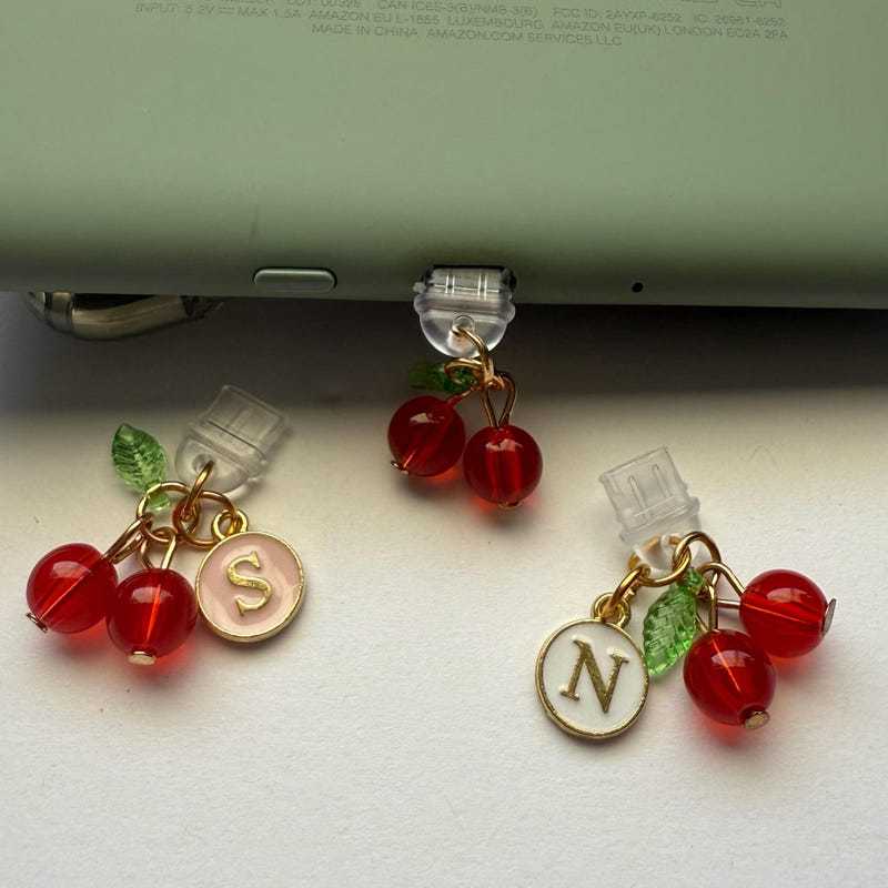 Personalized cherry dustproof plug fruit aesthetic mobile phone pendant usb-c dustproof accessories e-book reader 3