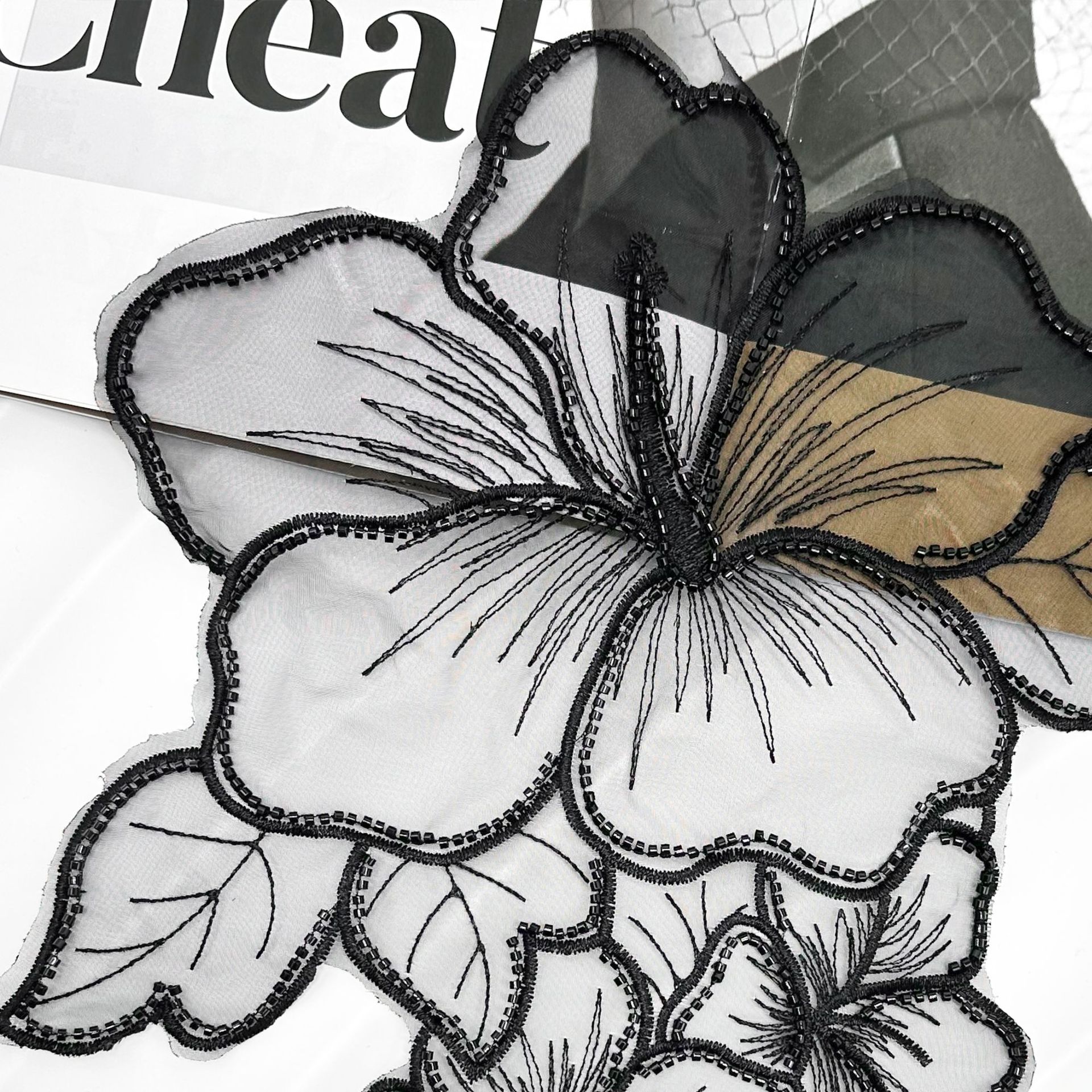 Ogan gaza pegatinas de loto negro encaje hecho a mano flores bordadas pegatinas de tela vestido vestido decoración de ropa infantil
