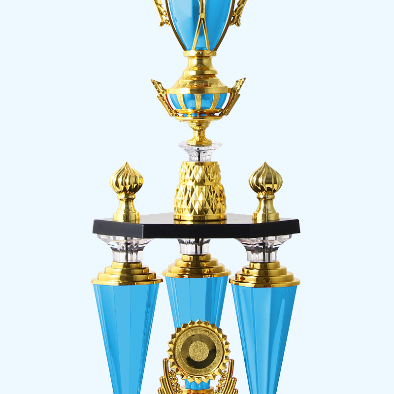 Trofeos de cálculo de perlas personalizados para niños Rubik 's Discurso Taekwondo fútbol paloma competencia trofeo de plástico artes marciales