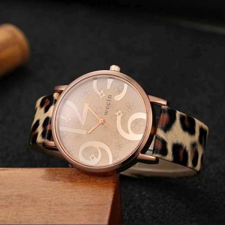 豹纹皮带手表 时尚女士 个性大数字手表  礼品表 可加LOGO 跨镜表