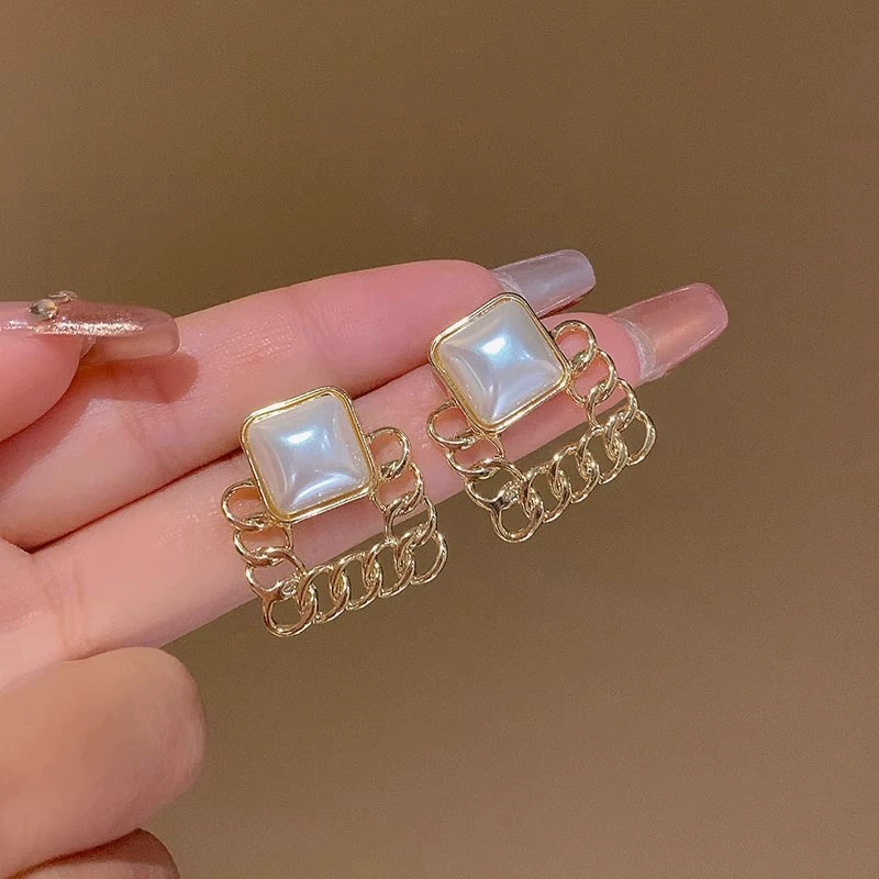 Корейская модная цепочка геометрические квадратные серьги сладкие жемчужные серьги ретро полые серьги