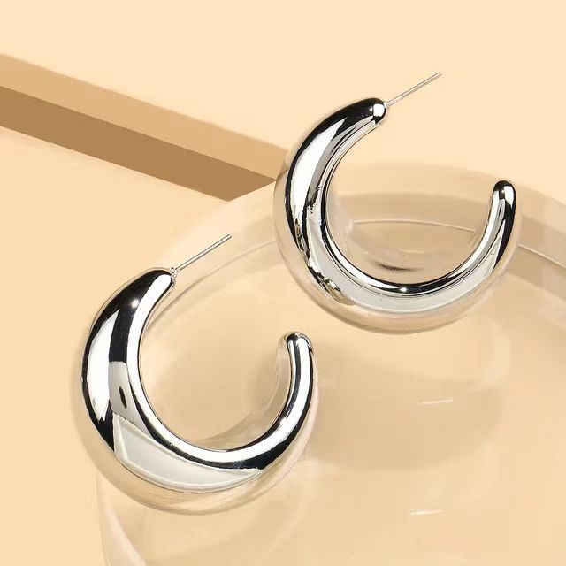 Casual, Daily Occasion Stainless Steel Material 1 Pair Vintage Style C Shape Geometric Plating Stainless Steel 18K Gold Plated Ear Studs