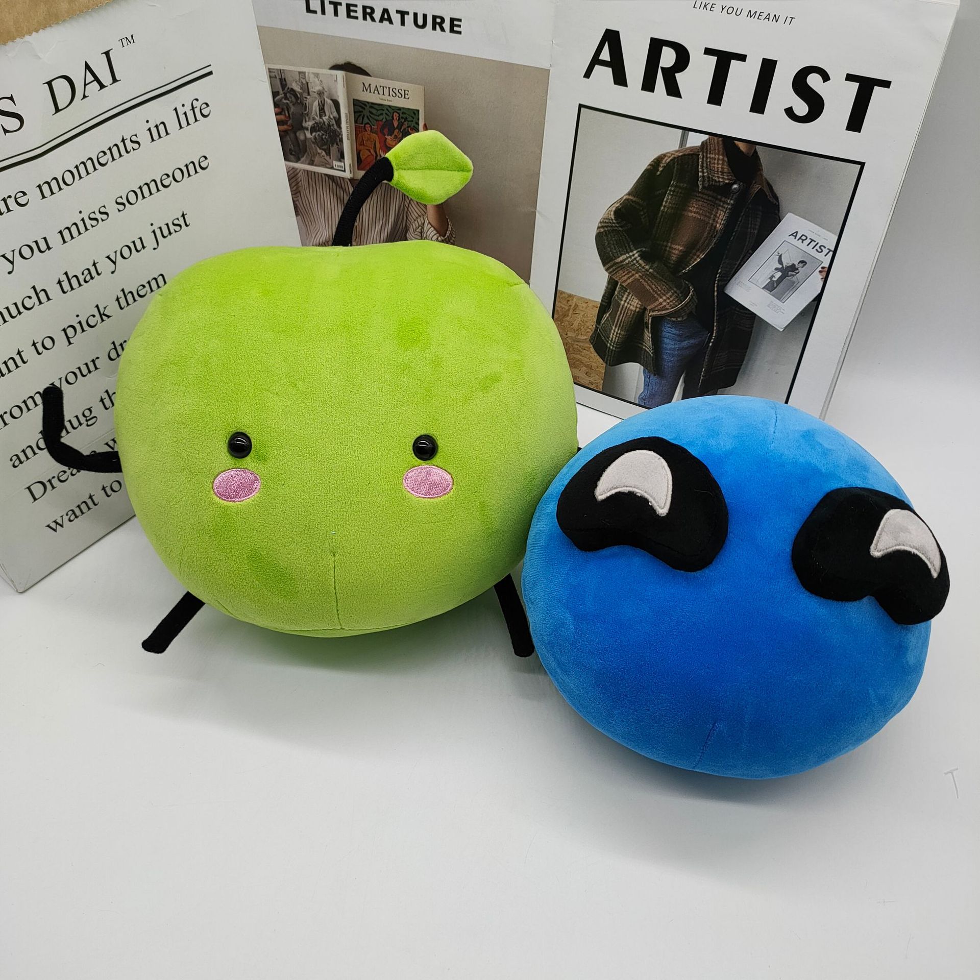 跨境热卖 PWA Ball Plush 波兰球星露谷物语毛绒玩偶公仔厂家阿里巴巴