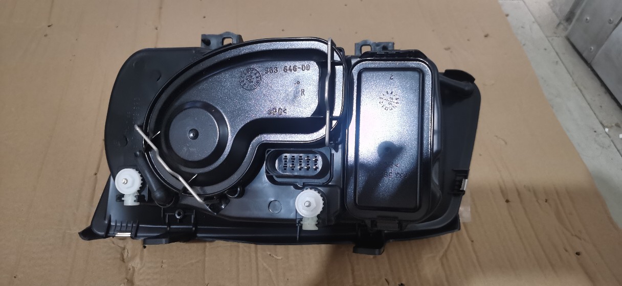 Headlight for 1998-2007 VW Volkswagen JETTA A4