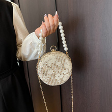 �ٴ�朗l����Ů2025�����¿�С�����U���̄�������μ�����б���