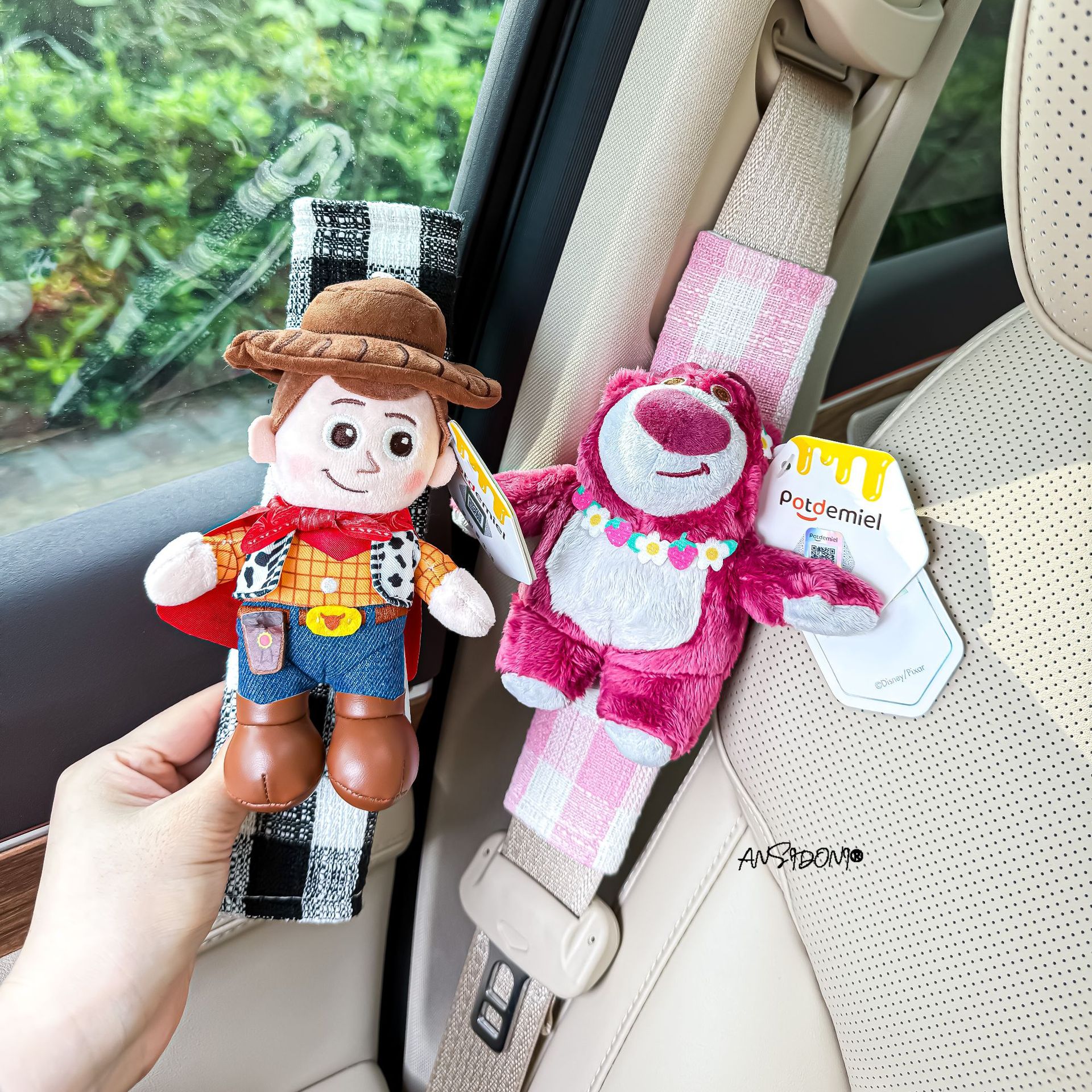 Authentic Buzz Lightyear Woody car seatbelt shoulder pad plush toy car interior decoration new car gift