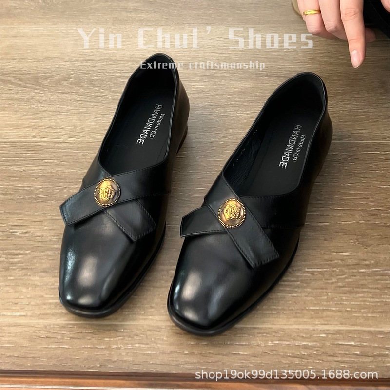 现货首发/成都风/头层牛皮圆头金属扣蝴蝶结小皮鞋2.5CM低跟单鞋