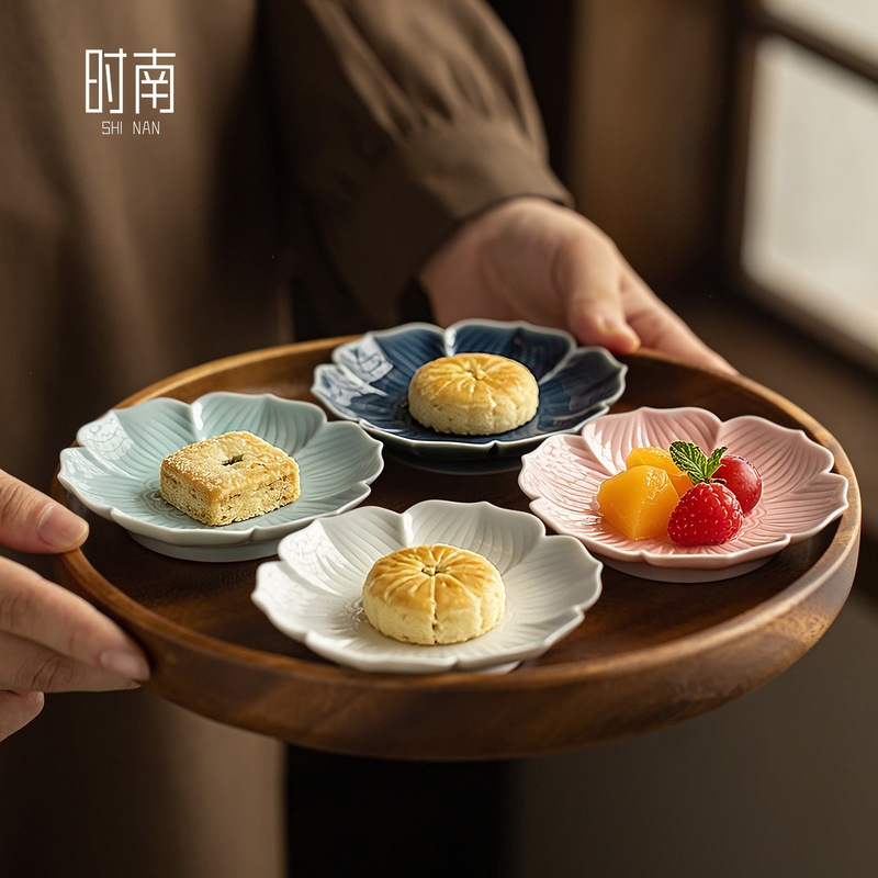 Chinese-style small pastry plate, exquisite mini ceramic dish, afternoon tea snack plate, commercial snack tray Chinese-style small pastry plate, exquisite mini ceramic dish, afternoon tea snack plate, commercial snack tray