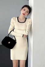 感法式小香风包臀裙女秋冬新款内搭甜辣美气质外穿长袖连衣裙